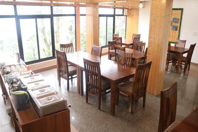 Starry Sky Hotel Joshīmath Εξωτερικό φωτογραφία