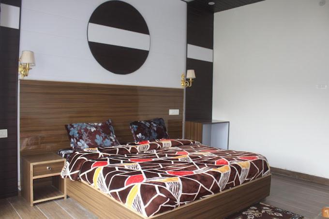 Starry Sky Hotel Joshīmath Εξωτερικό φωτογραφία