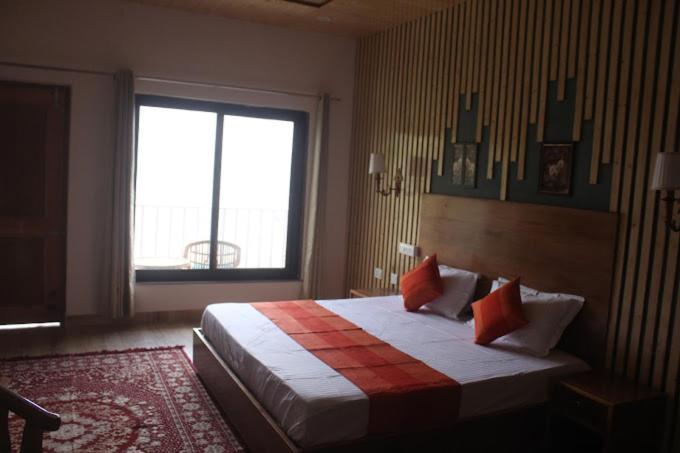 Starry Sky Hotel Joshīmath Εξωτερικό φωτογραφία
