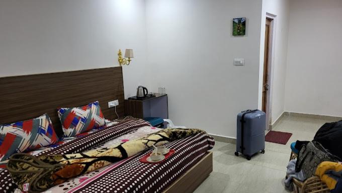 Starry Sky Hotel Joshīmath Εξωτερικό φωτογραφία
